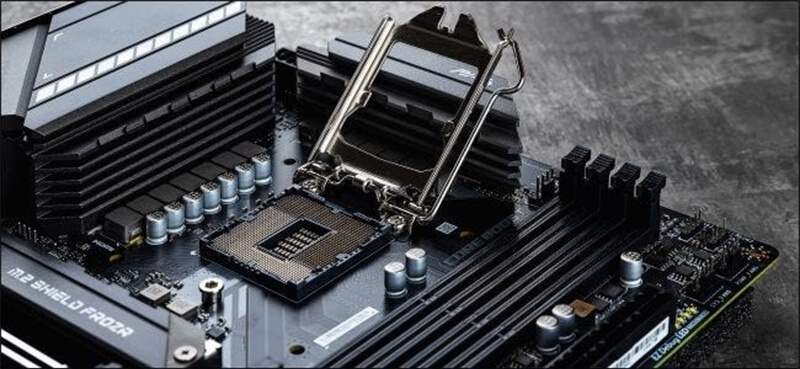 Socket không phải là sự khác biệt duy nhất giữa bo mạch chủ Intel và AMD